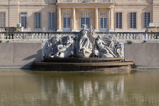 Provence or Paris?